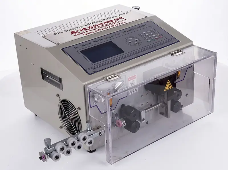 WPM-MAX 16mm²: Spellacavi e Tagliacavi Pesante per Uso Industriale