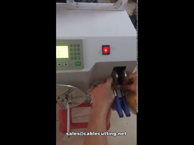 Macchina automatica per twist tie: chiusura sacchetti pane