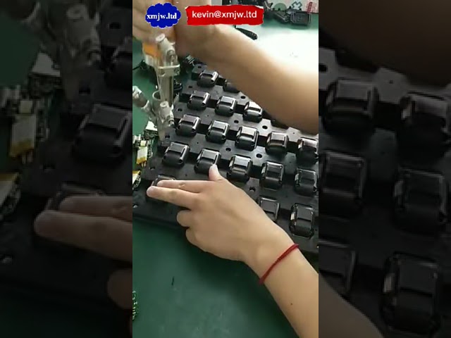 Avvitatore Manuale con Alimentatore Automatico - Macchina per Serraggio Viti Efficiente