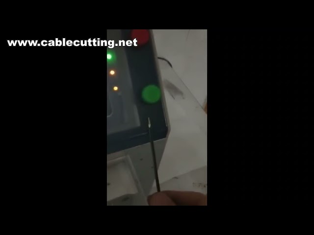 Macchina Automatica per Spellatura Cavi Coassiali – Stripolatrice Coax di Precisione