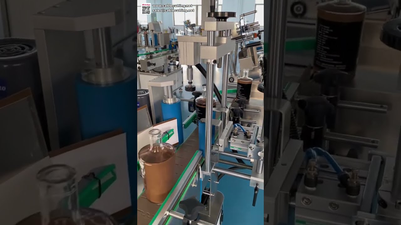 Sistema integrato di etichettatura e tappatura per bottiglie di vino – Automazione packaging per l'industria delle bevande