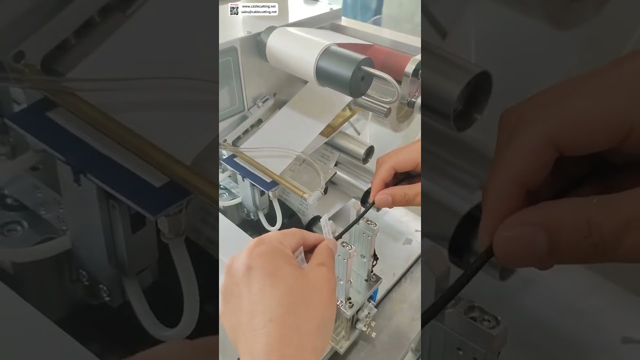 Etichettatrice da Tavolo per Cavi: Compatta, Potente e Salvaspazio