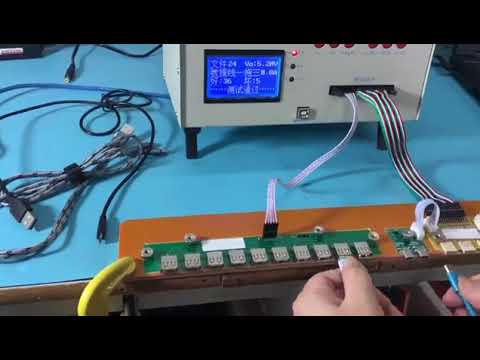Macchina per test cavi USB WPM 8681 | Test di qualità e affidabilità