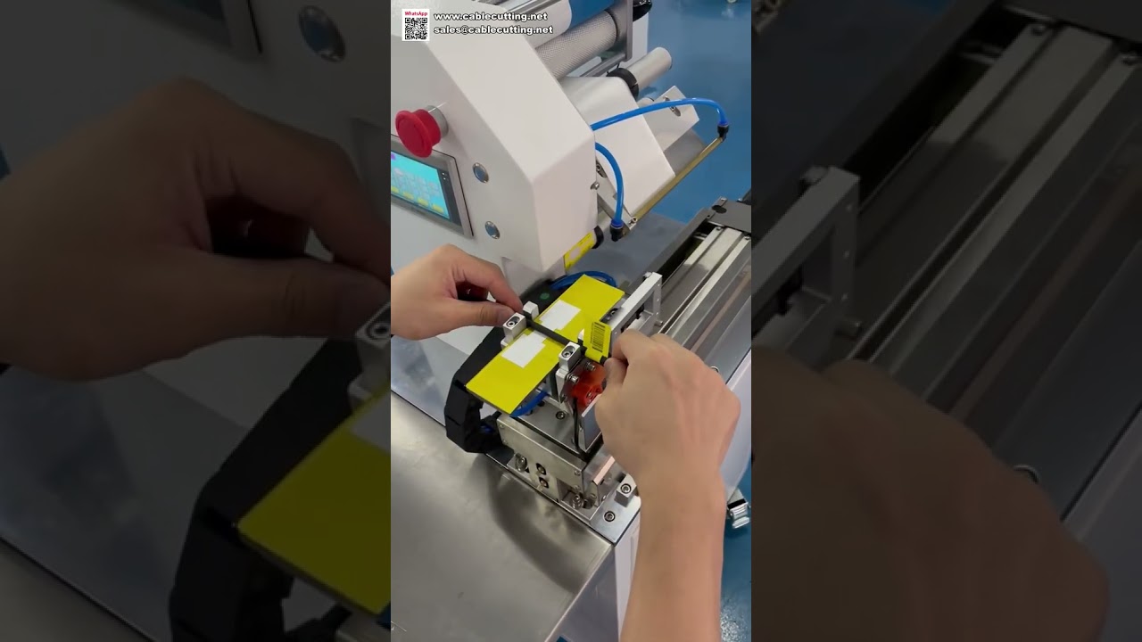 Macchina etichettatrice per cavi a filo stabile | Applicatore automatico di adesivi senza errori manuali