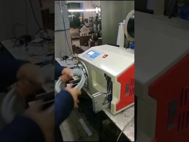WPM-210: Avvolgitrice e Legatrice Automatica per Bobine
