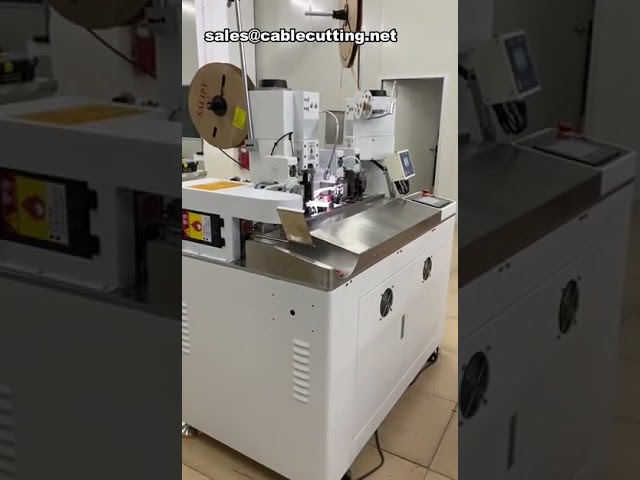 Crimpatrice automatica per terminali con riscaldamento tubi termoretraibili – Soluzione efficiente per cablaggi industriali