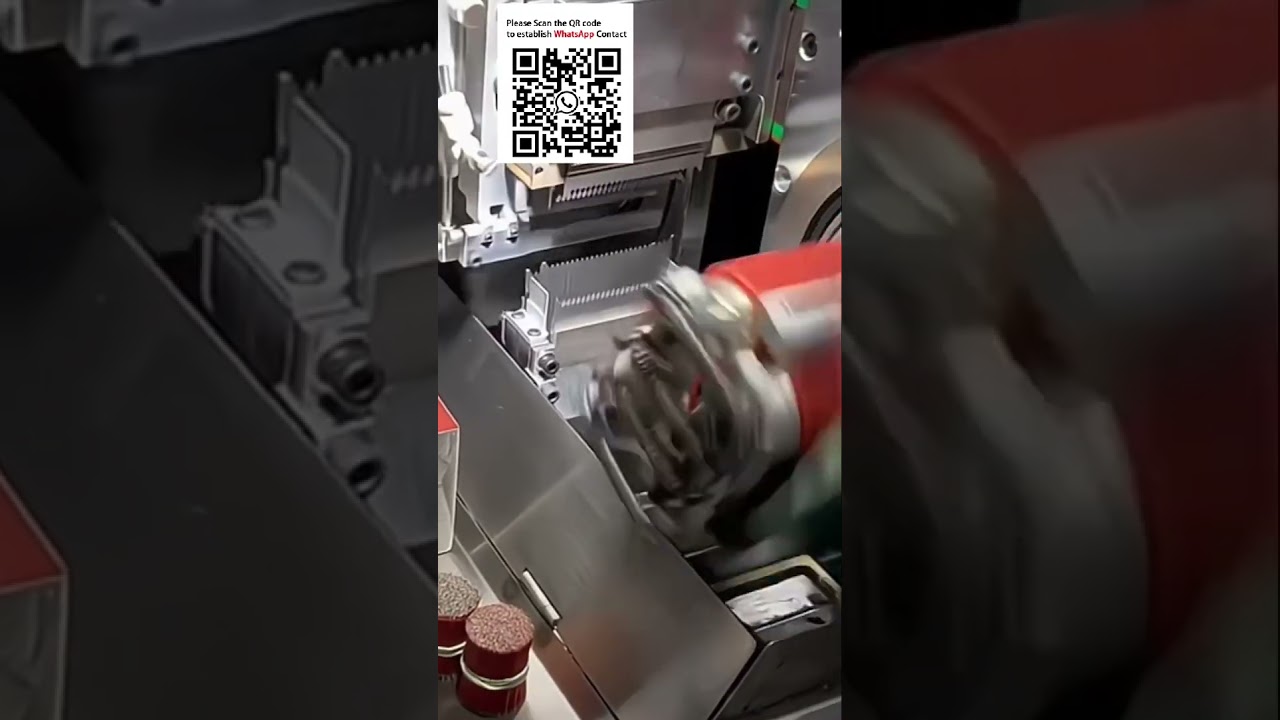 Linea automatica per lavorazione cavi: taglio, crimpatura doppia estremità, inserimento connettori e stagnatura