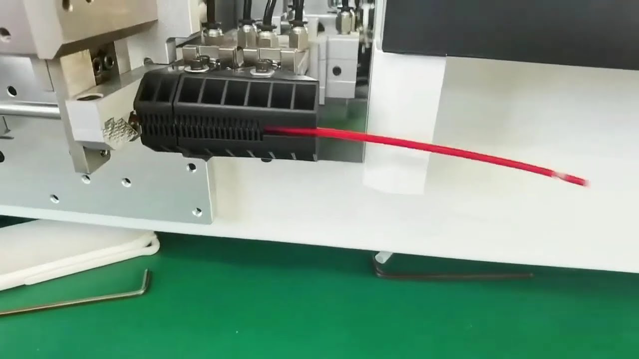 Macchina Numeratrice Automatica per Cavi 121 - Multifunzionale e Completa