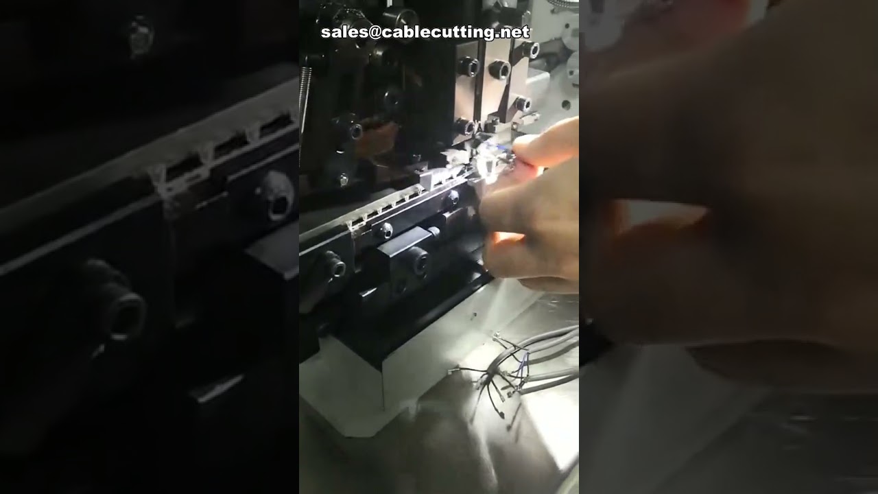 Macchina Automatica per Crimpare e Spellare Terminali per Cavi