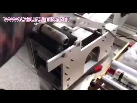 Etichettatrice Semiautomatica per Bottiglie di Vetro Tonde | Applicazione Facile ed Efficiente