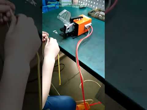 Macchina Crimpatrice Terminali Compatta AM-10 | Crimpatura Automatica di Precisione
