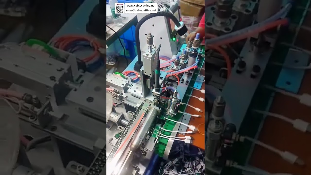Macchina per saldatura automatica connettori audio scheda audio: saldatura precisa, pulita e senza ponti